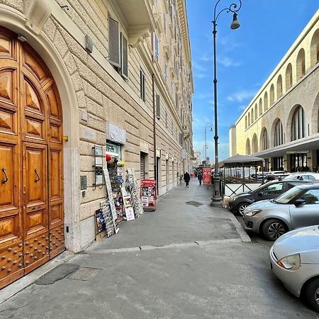 Rome Arena - Exclusive Apartment In Roma Termini Екстер'єр фото